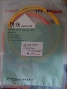 跨越線纜界域 從江西TCL光纖跳線到非傳統服飾的創意聯想